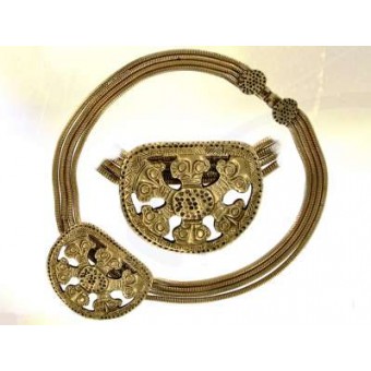 Collier TIKIS de BUFFET Collier TIKIS de BUFFET