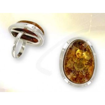 Bague en ambre de très belle couleur Bague en ambre de très belle couleur